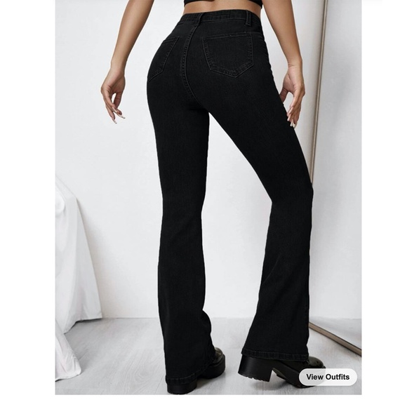 High Waist Floral Embroidered Flare Leg Jeans - Picture 5 of 5